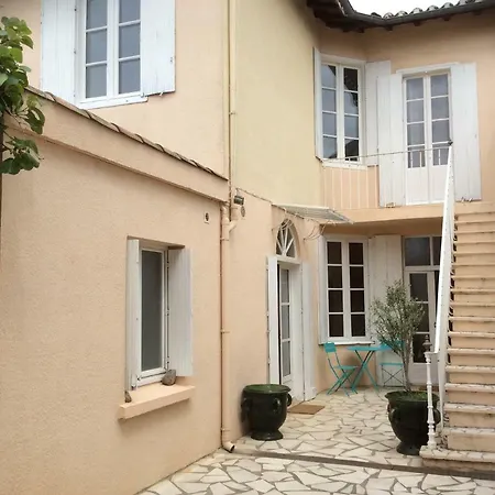 Petit Bijou